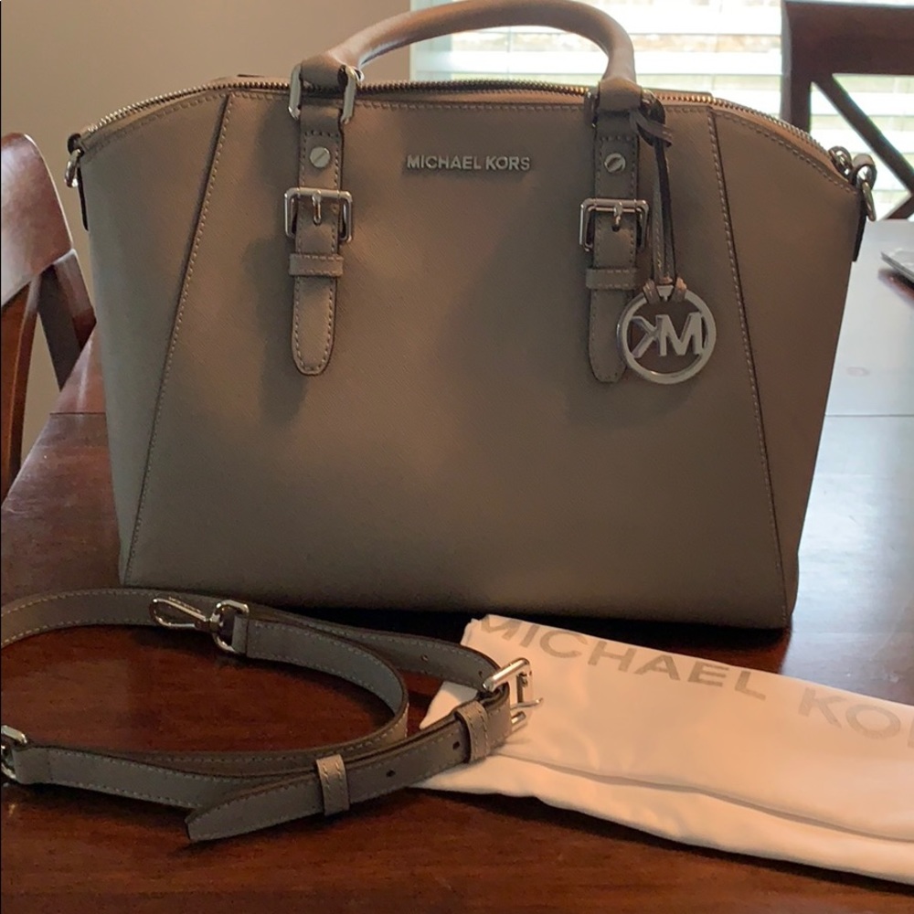 Michael Kors purse